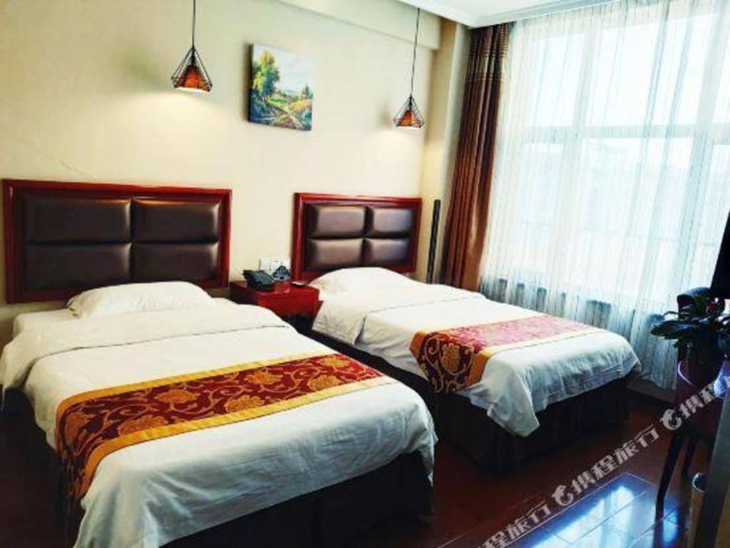 Greentree Inn Bole Wanxianghui Express Hotel Bagian luar foto