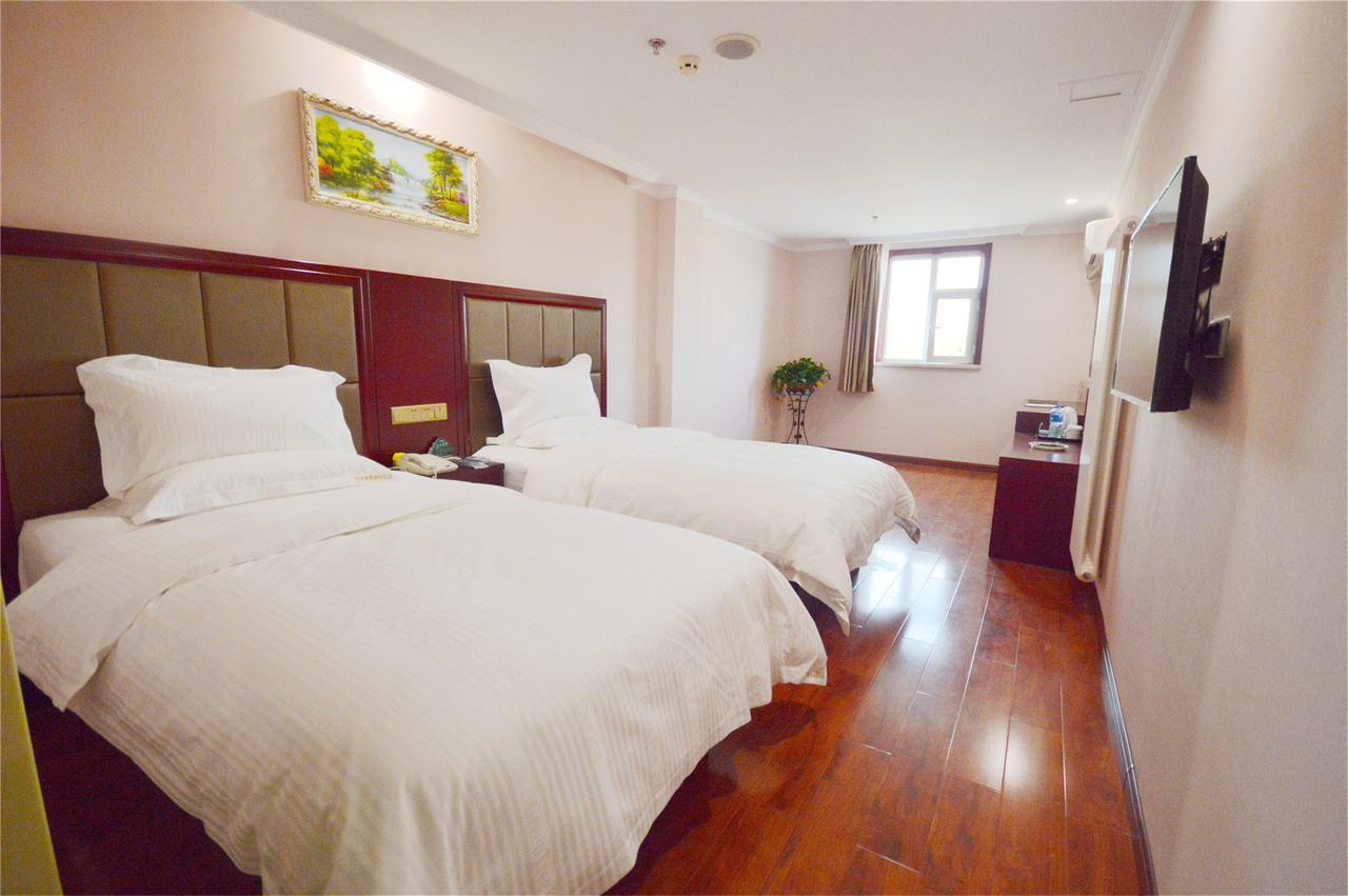 Greentree Inn Bole Wanxianghui Express Hotel Bagian luar foto